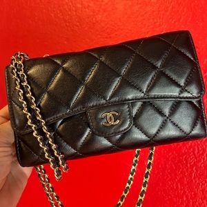 Authentic CHANEL Classic Flap Wallet Chain Crossbody